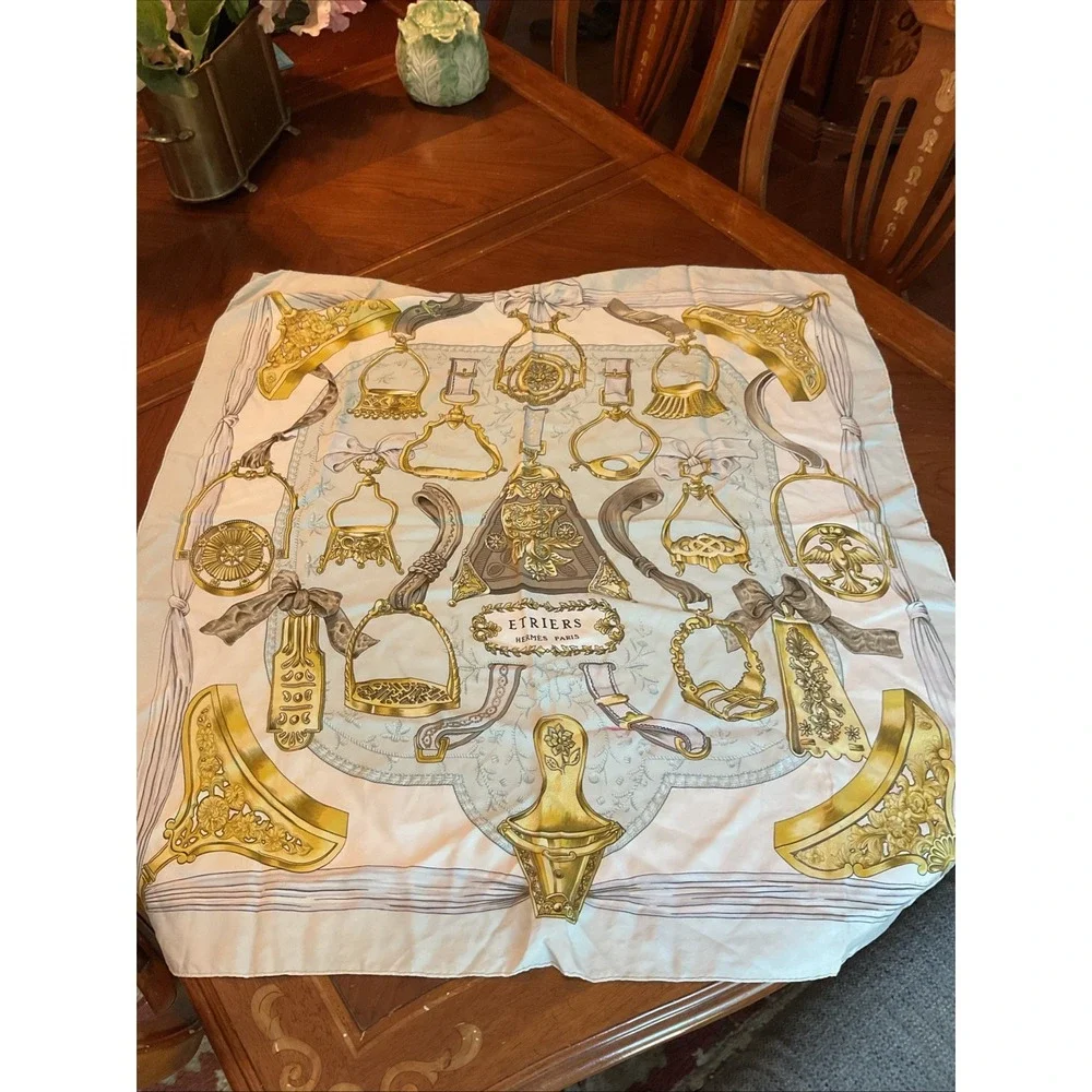 Hermes Scarf Carre 90 Etriers Silk Light Blue Gold Equestrian Design France Flaw